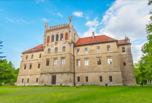 Mirów Palace in Książ Wielki Zamek Krakow