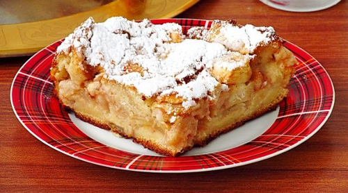 Szarlotka Polish apple cake