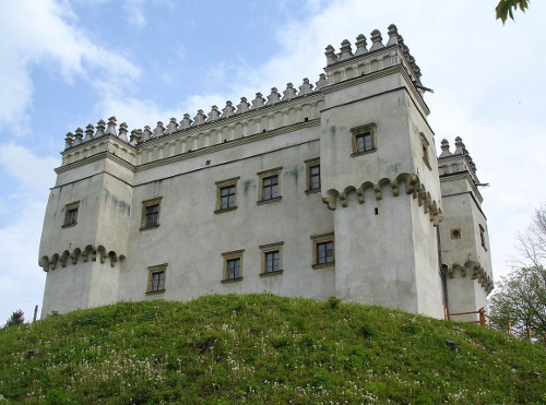 Szymbark castle