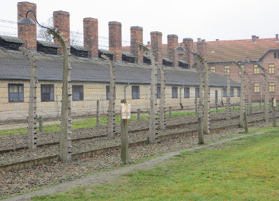 Booking best Auschwitz tour from Krakow